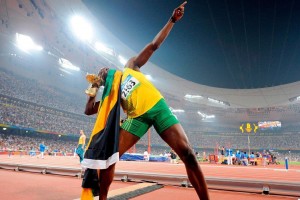 开云体育-黄蜂关键战突围山西队，哈登成为全场焦点，当个人英雄主义照亮集体荣耀