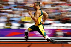 开云体育世界杯-杜兰特爆发难敌群狼，森林狼强势晋级映照北京队困局